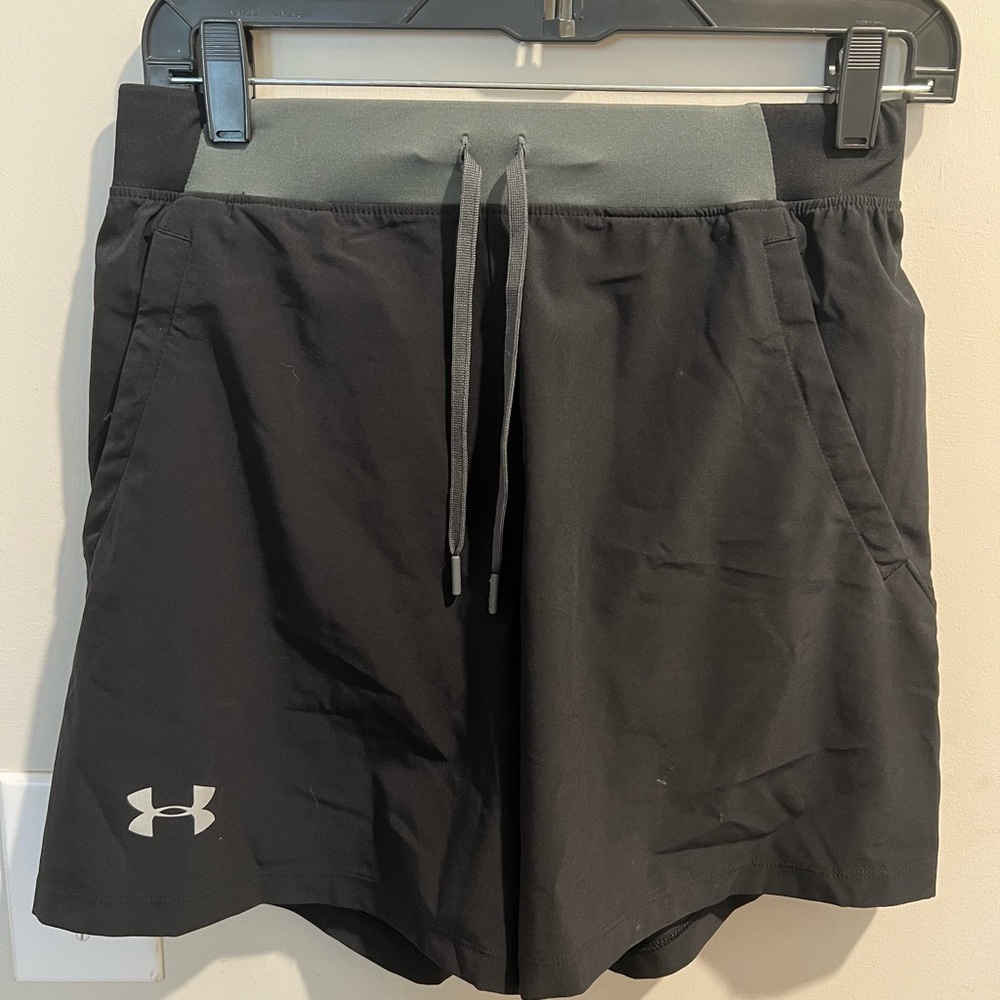 Under Armour Men’s Running Athletic Shorts. 5” inseam. Great condition!